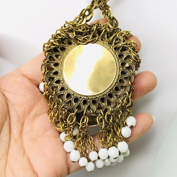 Majestic Gold and White Lion Necklace - Picture 7 of 10